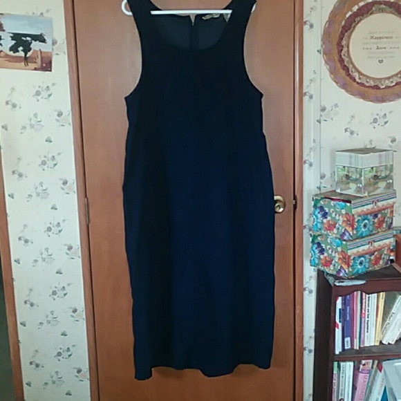 Jenna Lane Dresses & Skirts - A vintage jumper in navy blue